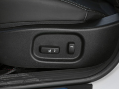 2019款 领军版 1.5L CVT尊贵型 国VI