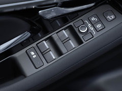 2020款 249PS R-DYNAMIC S 首发运动定制版
