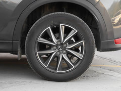 2019款 云控版 2.5L 自动四驱旗舰型 国VI