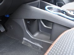 2019款 4座智炫版 35kWh