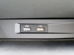 2019款 1.5T CVT 24小时在线豪华型
