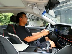 2019款 1.5T CVT 24小时在线豪华型