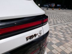 2019款 1.5T CVT 24小时在线尊贵型 6座