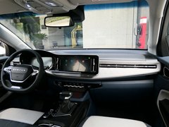 2019款 1.5T CVT 24小时在线尊贵型 6座