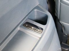 2019款 1.5T CVT 24小时在线尊贵型 6座