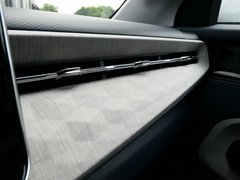 2019款 1.5T CVT 24小时在线尊贵型 6座