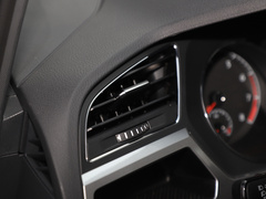 2018款 途安L 280TSI 自动风尚版 7座 国VI