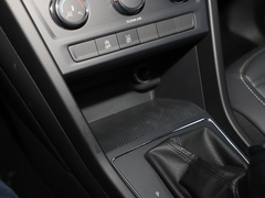 2018款 途安L 280TSI 自动风尚版 7座 国VI
