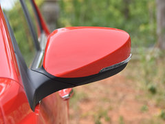 2019款 升级版 1.5L CVT尊贵型 国VI