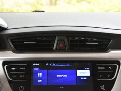 2019款 升级版 1.5L CVT尊贵型 国VI