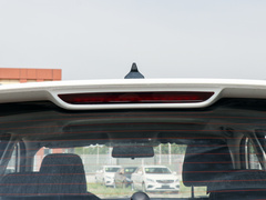 2020款 1.6L 手动4G互联超爽精英版
