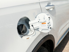 2020款 1.6L 手动4G互联超爽精英版