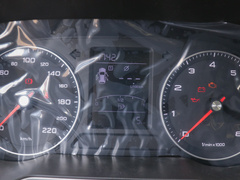 2020款 1.6L 手动4G互联超爽精英版