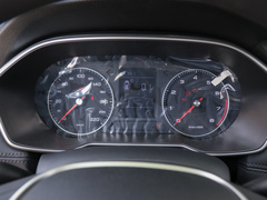 2020款 1.6L 手动4G互联超爽精英版