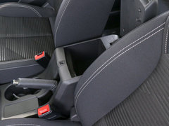 2020款 1.6L 手动4G互联超爽精英版