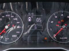 2020款 1.6L CVT 4G互联超爽精英版