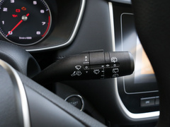2020款 1.6L  CVT 4G互联超爽旗舰版