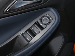 2020款 20T CVT两驱豪华型