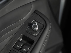 2019款 2.0T 两驱i范 国VI