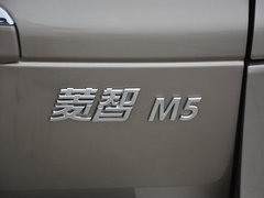 2019款 M5L 1.6L 7座豪华型 国VI