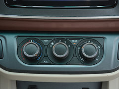 2019款 M5L 1.6L 7座豪华型 国VI