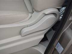 2019款 M5L 1.6L 7座豪华型 国VI