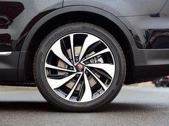2019款 3.0T 自动四驱智联旗领版