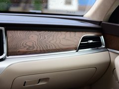 2019款 3.0T 自动四驱智联旗领版