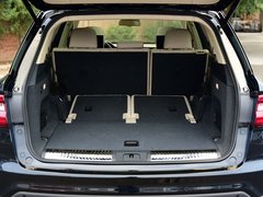 2019款 3.0T 自动四驱智联旗领版