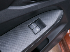 2019款 1.5L S基本型国VI LAR