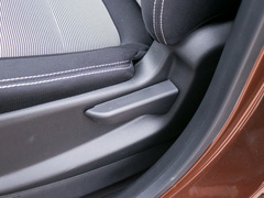 2019款 1.5L S基本型国VI LAR