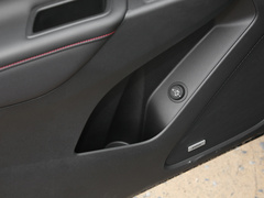 2019款 Redline 550T 自动四驱捍界版RS 国VI