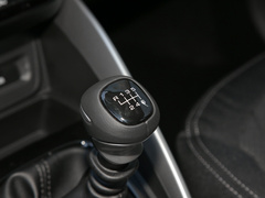 2019款 1.5L 手动乐享型 国VI 77KW 