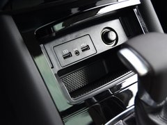 2020款 20TGDI 自动两驱进取型