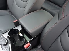 2020款 20TGDI 自动两驱进取型