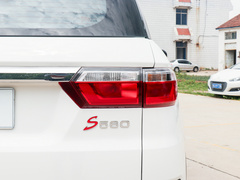 2019款 1.8L CVT精英型 7座