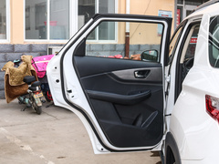 2019款 1.8L CVT舒适型 7座