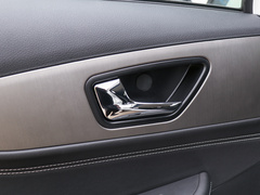 2019款 1.8L 手动都市型 7座