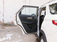 2019款 1.8L 手动都市型 7座
