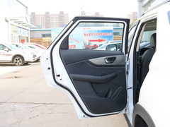 2019款 1.8L 手动都市型 5座 国VI