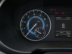 2019款 1.8L 手动都市型 5座 国VI