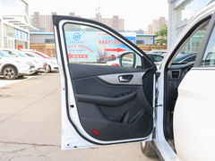 2019款 1.8L 手动都市型 5座 国VI