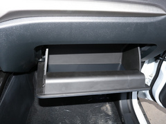 2019款 1.8L 手动都市型 5座 国VI