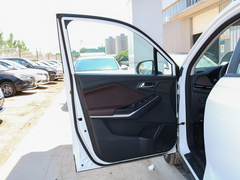 2019款 1.5L 手动悦享型 国VI