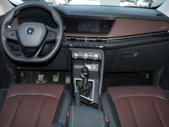 2019款 1.5L 手动悦享型 国VI