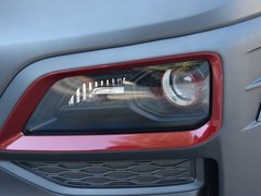 2019款 1.6T 双离合钢铁侠版