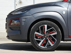 2019款 1.6T 双离合钢铁侠版