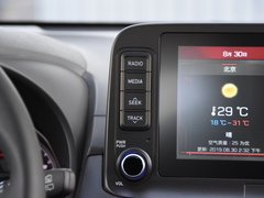 2019款 1.6T 双离合钢铁侠版