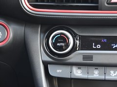 2019款 1.6T 双离合钢铁侠版