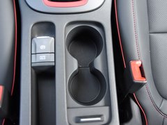 2019款 1.6T 双离合钢铁侠版